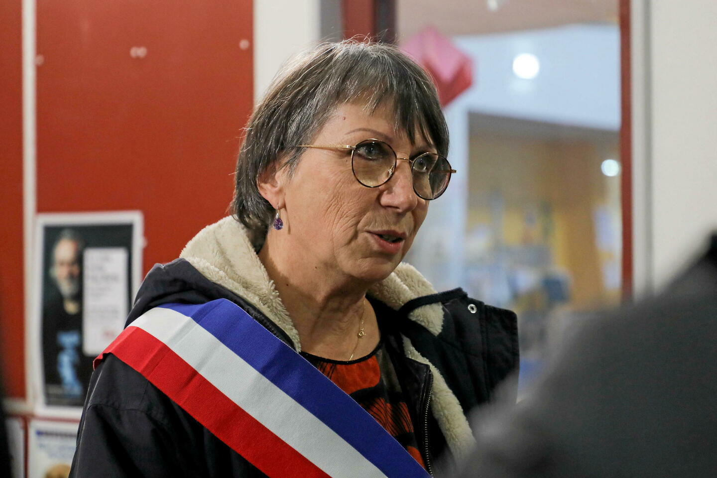 Actus françaises: La maire de Besançon harcelée après s’être opposée à des pancartes antimigrants  #France